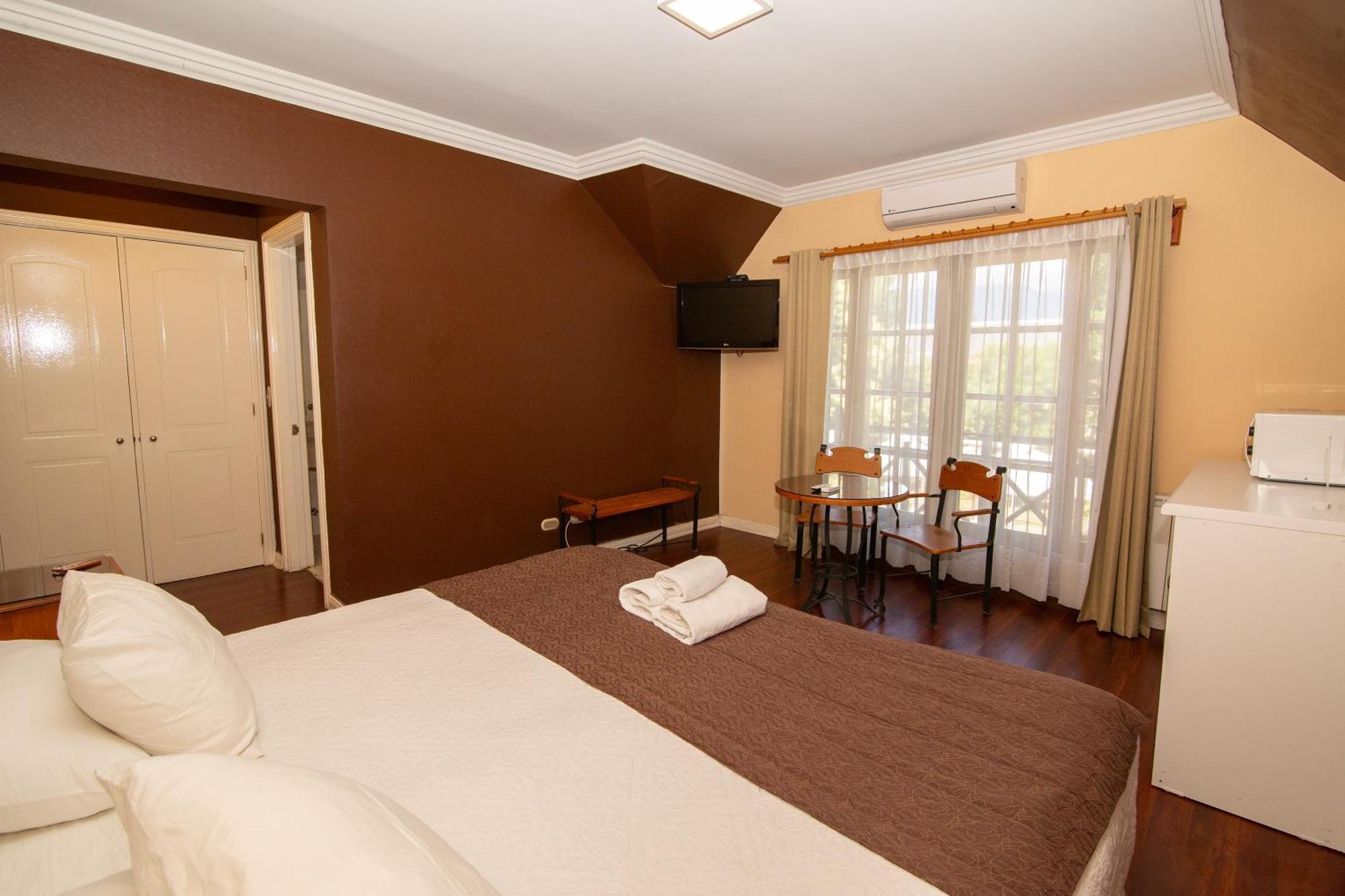 Hotel Inti Kuyen Plaza Pucón Esterno foto